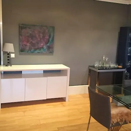 2 Bedrooms With Wifi At Gijón