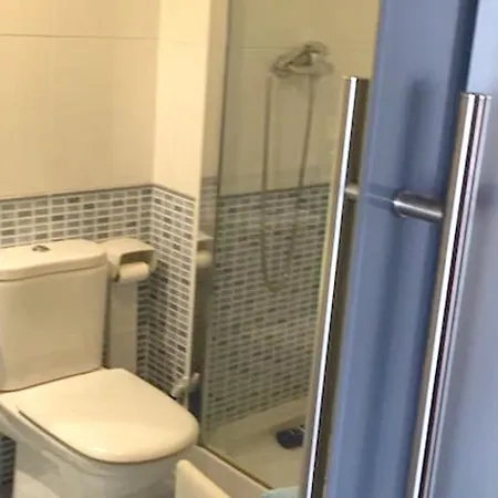 2 Bedrooms With Wifi At * Gijón