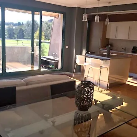 2 Bedrooms With Wifi At * Gijón